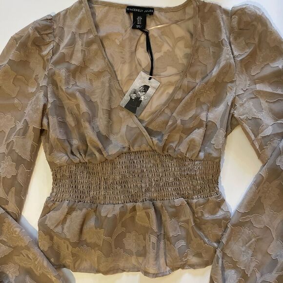 Simply Jules Floral Lightweight Top - Picture 1 of 4